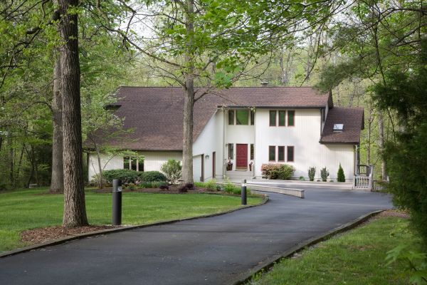 Cost of Driveway Replacement in Roseville